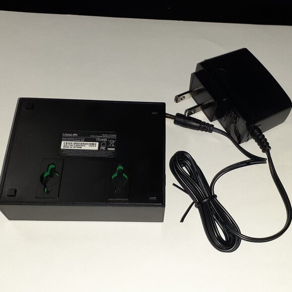 TP-Link Litewave 5 Port Gigabit Ethernet Switch Desktop Ethernet Splitter NWOB - Picture 4 of 8